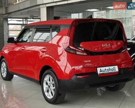 Красный Киа Soul, объемом двигателя 2 л и пробегом 115 тыс. км за 15000 $, фото 7 на Automoto.ua