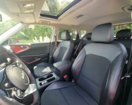 Червоний Кіа Soul, об'ємом двигуна 2 л та пробігом 14 тис. км за 9800 $, фото 7 на Automoto.ua