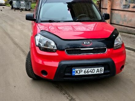 Красный Киа Soul, объемом двигателя 1.6 л и пробегом 150 тыс. км за 5500 $, фото 1 на Automoto.ua