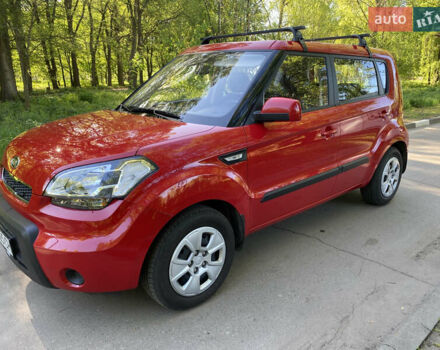 Красный Киа Soul, объемом двигателя 1.59 л и пробегом 27 тыс. км за 9300 $, фото 1 на Automoto.ua