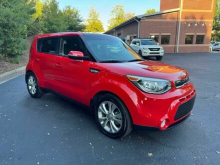 Киа Soul 2016 в Днепре (Днепропетровске) на Automoto.ua Красный Киа Soul, объемом двигателя 2 л и пробегом 79 тыс. км за 7500 $, фото 1 на Automoto.ua