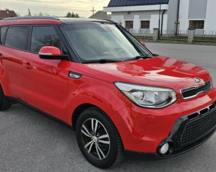 Красный Киа Soul, объемом двигателя 2 л и пробегом 42 тыс. км за 10000 $, фото 1 на Automoto.ua
