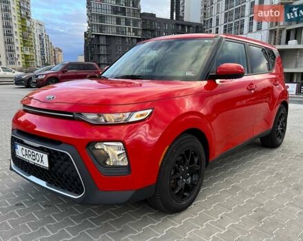 Красный Киа Soul, объемом двигателя 2 л и пробегом 110 тыс. км за 15000 $, фото 1 на Automoto.ua