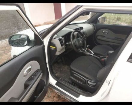 Киа Soul, объемом двигателя 1.6 л и пробегом 70 тыс. км за 13500 $, фото 15 на Automoto.ua