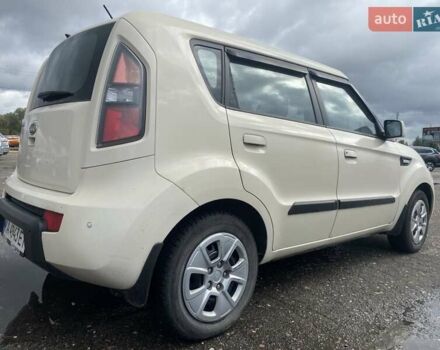 Киа Soul, объемом двигателя 1.59 л и пробегом 236 тыс. км за 5500 $, фото 7 на Automoto.ua