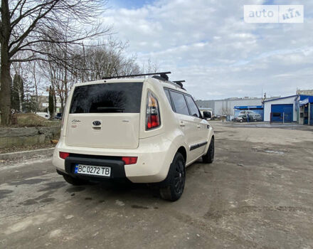 Киа Soul, объемом двигателя 1.58 л и пробегом 141 тыс. км за 9300 $, фото 14 на Automoto.ua