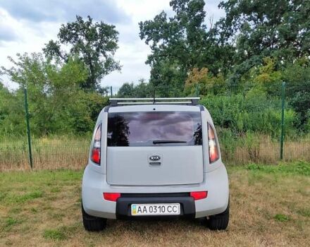 Киа Soul, объемом двигателя 1.59 л и пробегом 175 тыс. км за 8000 $, фото 3 на Automoto.ua