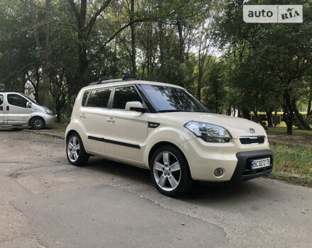 Киа Soul, объемом двигателя 1.58 л и пробегом 141 тыс. км за 9300 $, фото 6 на Automoto.ua