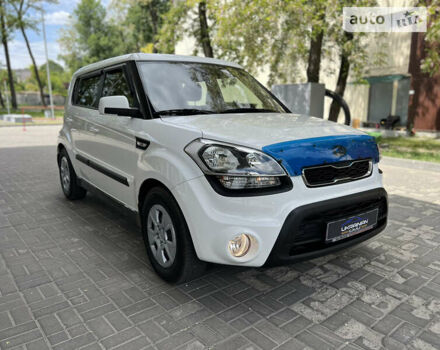 Киа Soul, объемом двигателя 1.6 л и пробегом 80 тыс. км за 7600 $, фото 25 на Automoto.ua