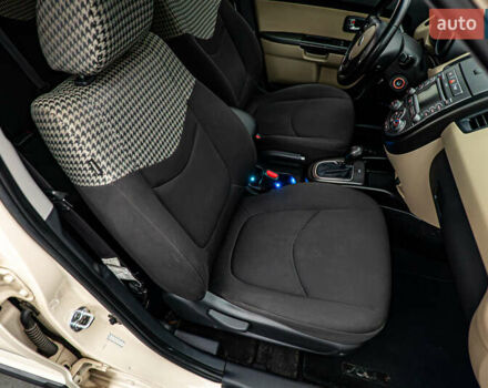 Киа Soul, объемом двигателя 2 л и пробегом 101 тыс. км за 9934 $, фото 14 на Automoto.ua