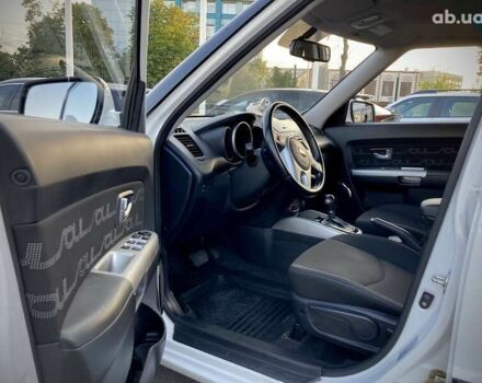 Киа Soul, объемом двигателя 1.6 л и пробегом 48 тыс. км за 11999 $, фото 7 на Automoto.ua