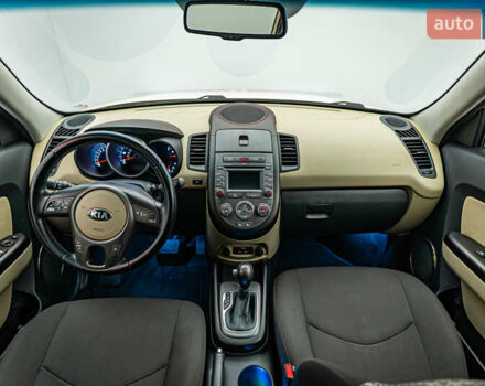 Киа Soul, объемом двигателя 2 л и пробегом 101 тыс. км за 9934 $, фото 9 на Automoto.ua