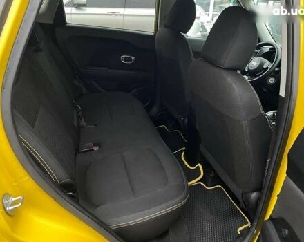 Киа Soul, объемом двигателя 2 л и пробегом 190 тыс. км за 7700 $, фото 11 на Automoto.ua