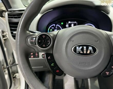 Киа Soul, объемом двигателя 0 л и пробегом 101 тыс. км за 7500 $, фото 21 на Automoto.ua