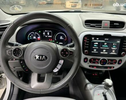 Киа Soul, объемом двигателя 0 л и пробегом 101 тыс. км за 7500 $, фото 19 на Automoto.ua