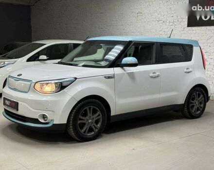 Киа Soul, объемом двигателя 0 л и пробегом 101 тыс. км за 7500 $, фото 5 на Automoto.ua