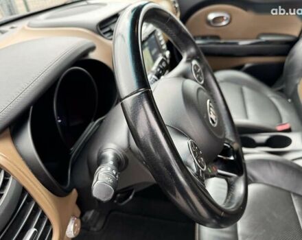 Киа Soul, объемом двигателя 2 л и пробегом 166 тыс. км за 11790 $, фото 15 на Automoto.ua