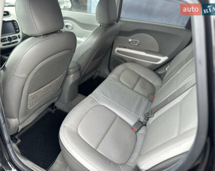 Киа Soul, объемом двигателя 0 л и пробегом 115 тыс. км за 6650 $, фото 9 на Automoto.ua