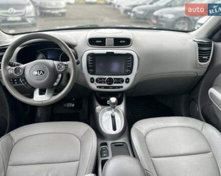 Киа Soul, объемом двигателя 0 л и пробегом 115 тыс. км за 6650 $, фото 8 на Automoto.ua