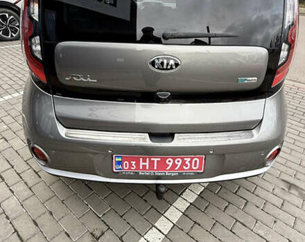 Киа Soul, объемом двигателя 0 л и пробегом 123 тыс. км за 5955 $, фото 3 на Automoto.ua