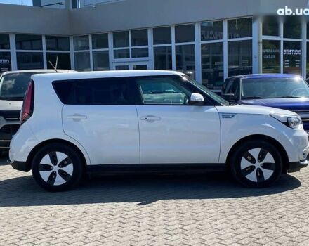Кіа Soul, об'ємом двигуна 0 л та пробігом 132 тис. км за 8500 $, фото 4 на Automoto.ua