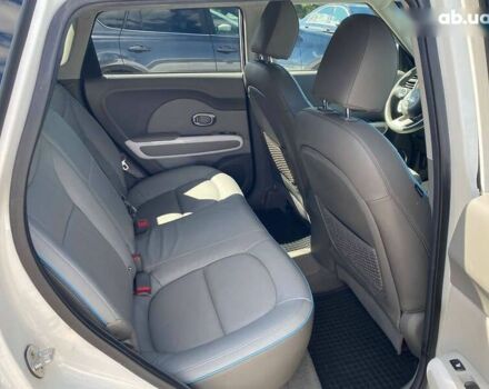 Кіа Soul, об'ємом двигуна 0 л та пробігом 132 тис. км за 8500 $, фото 11 на Automoto.ua