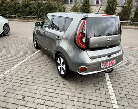 Киа Soul, объемом двигателя 0 л и пробегом 123 тыс. км за 5955 $, фото 4 на Automoto.ua