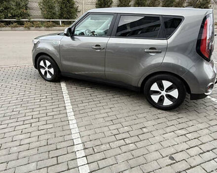 Киа Soul, объемом двигателя 0 л и пробегом 123 тыс. км за 5955 $, фото 2 на Automoto.ua