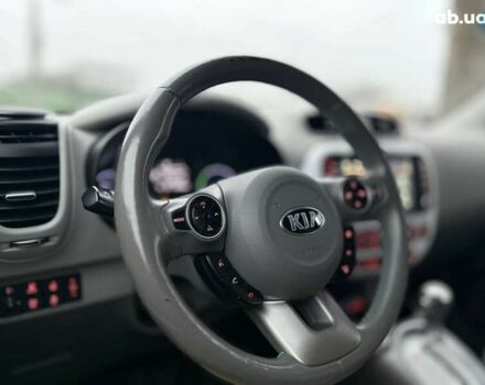 Киа Soul, объемом двигателя 0 л и пробегом 141 тыс. км за 10444 $, фото 14 на Automoto.ua