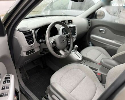 Киа Soul, объемом двигателя 0 л и пробегом 141 тыс. км за 10444 $, фото 6 на Automoto.ua