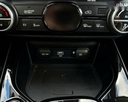 Кіа Soul, об'ємом двигуна 0 л та пробігом 44 тис. км за 20700 $, фото 16 на Automoto.ua