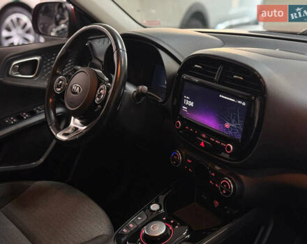 Киа Soul, объемом двигателя 0 л и пробегом 106 тыс. км за 17900 $, фото 18 на Automoto.ua