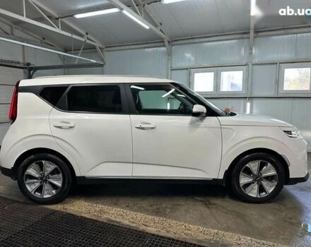 Кіа Soul, об'ємом двигуна 0 л та пробігом 44 тис. км за 20700 $, фото 27 на Automoto.ua