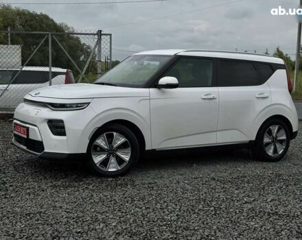 Кіа Soul 2021 у Львові на Automoto.ua Кіа Soul, об'ємом двигуна 0 л та пробігом 113 тис. км за 17500 $, фото 1 на Automoto.ua