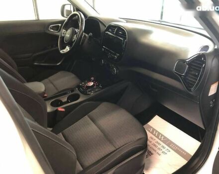 Киа Soul, объемом двигателя 0 л и пробегом 40 тыс. км за 17690 $, фото 24 на Automoto.ua