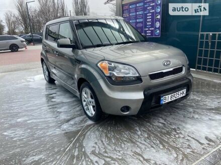 Киа Soul, объемом двигателя 2 л и пробегом 156 тыс. км за 7100 $, фото 1 на Automoto.ua