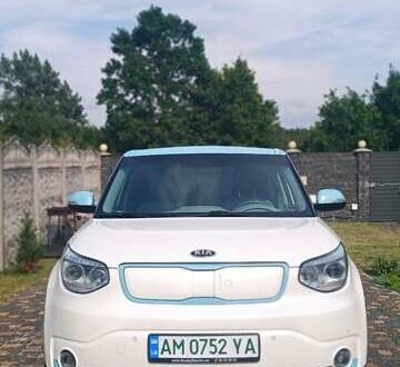 Киа Soul, объемом двигателя 0 л и пробегом 97 тыс. км за 8900 $, фото 1 на Automoto.ua