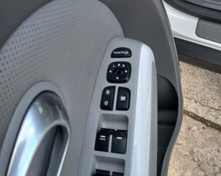 Желтый Киа Soul, объемом двигателя 0 л и пробегом 91 тыс. км за 7559 $, фото 39 на Automoto.ua