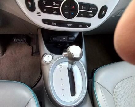 Желтый Киа Soul, объемом двигателя 0 л и пробегом 91 тыс. км за 7559 $, фото 47 на Automoto.ua