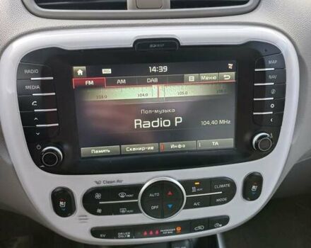 Желтый Киа Soul, объемом двигателя 0 л и пробегом 91 тыс. км за 7559 $, фото 65 на Automoto.ua