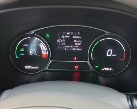 Желтый Киа Soul, объемом двигателя 0 л и пробегом 91 тыс. км за 7559 $, фото 64 на Automoto.ua