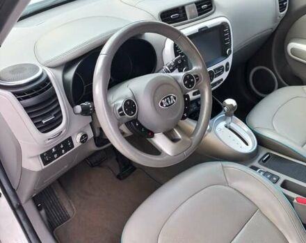 Желтый Киа Soul, объемом двигателя 0 л и пробегом 91 тыс. км за 7559 $, фото 42 на Automoto.ua