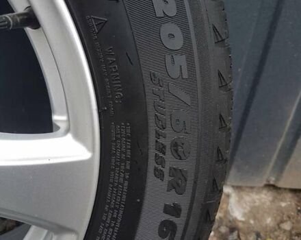 Желтый Киа Soul, объемом двигателя 0 л и пробегом 91 тыс. км за 7559 $, фото 84 на Automoto.ua