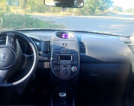 Серый Киа Soul, объемом двигателя 1.6 л и пробегом 146 тыс. км за 6500 $, фото 10 на Automoto.ua