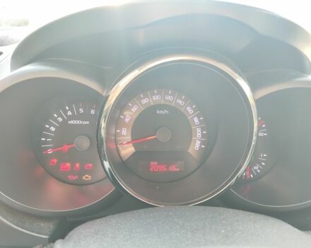 Сірий Кіа Soul, об'ємом двигуна 1.6 л та пробігом 209 тис. км за 7800 $, фото 4 на Automoto.ua