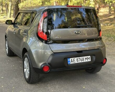 Киа Soul 2014 в Днепре (Днепропетровске) на Automoto.ua Серый Киа Soul, объемом двигателя 1.6 л и пробегом 190 тыс. км за 8950 $, фото 3 на Automoto.ua