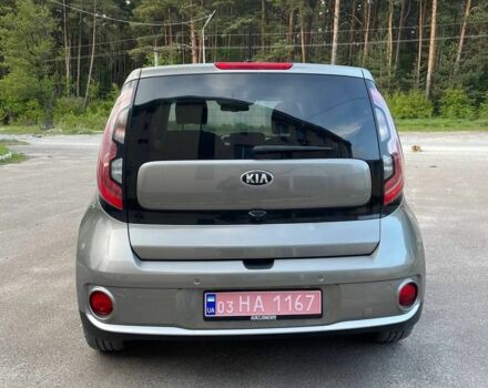 Серый Киа Soul, объемом двигателя 0 л и пробегом 117 тыс. км за 6500 $, фото 4 на Automoto.ua