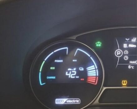 Серый Киа Soul, объемом двигателя 0 л и пробегом 89 тыс. км за 7500 $, фото 5 на Automoto.ua