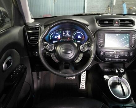 Серый Киа Soul, объемом двигателя 0 л и пробегом 85 тыс. км за 7200 $, фото 4 на Automoto.ua