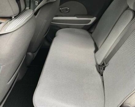 Серый Киа Soul, объемом двигателя 0 л и пробегом 71 тыс. км за 12500 $, фото 4 на Automoto.ua